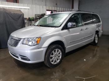  Salvage Chrysler Minivan