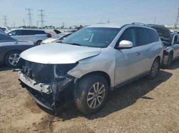  Salvage Nissan Pathfinder