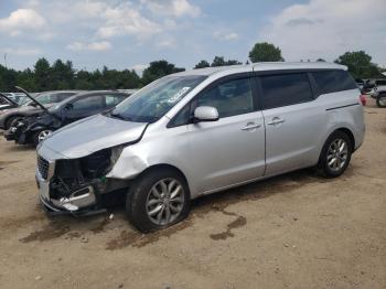  Salvage Kia Sedona