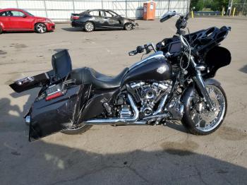  Salvage Harley-Davidson Flhxs