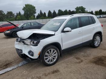  Salvage Volkswagen Tiguan