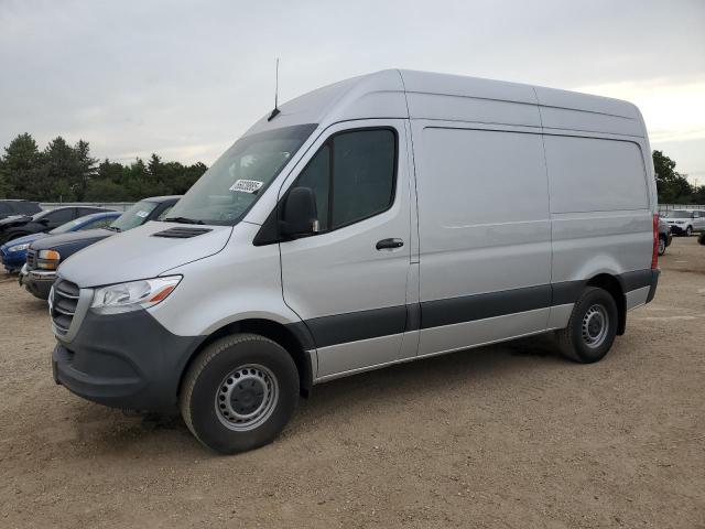  Salvage Mercedes-Benz Sprinter