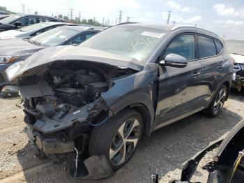  Salvage Hyundai TUCSON