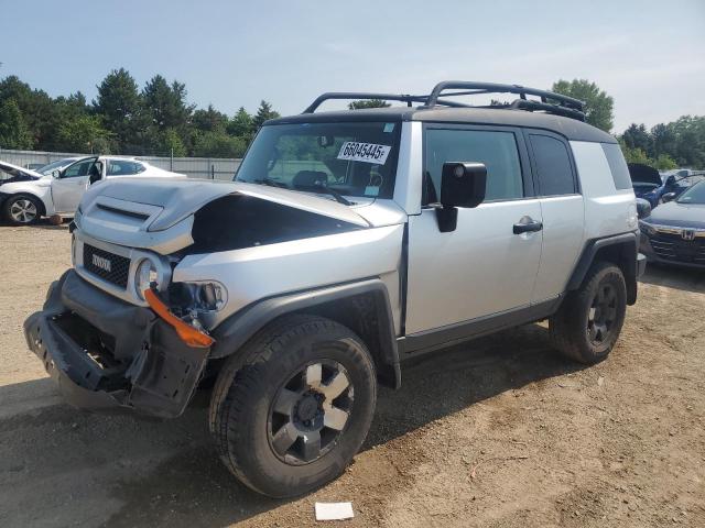  Salvage Toyota FJ Cruiser