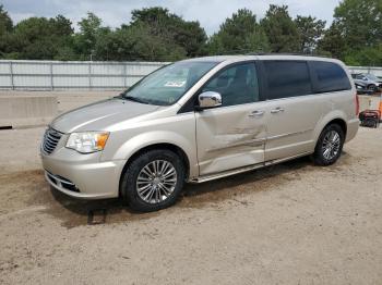  Salvage Chrysler Minivan