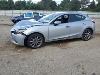  Salvage Mazda 3