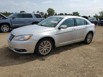  Salvage Chrysler 200