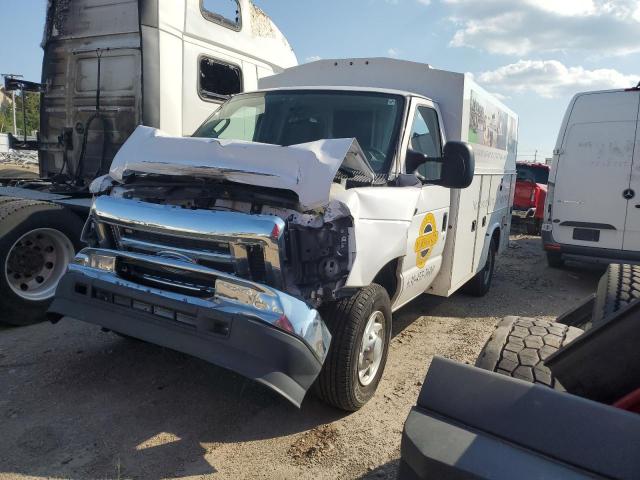  Salvage Ford Econoline