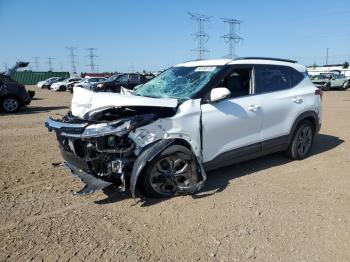  Salvage Kia Seltos