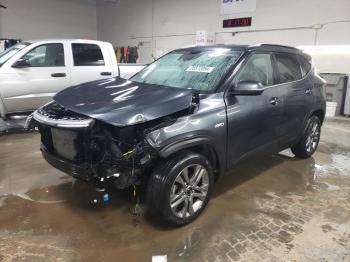  Salvage Kia Seltos