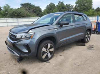  Salvage Volkswagen Taos