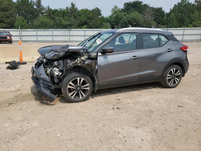  Salvage Nissan Kicks
