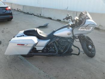  Salvage Harley-Davidson Fl