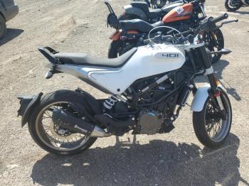  Salvage Husqvarna Vitpilen 4