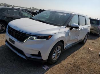  Salvage Kia Carnival