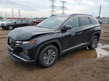  Salvage Hyundai TUCSON