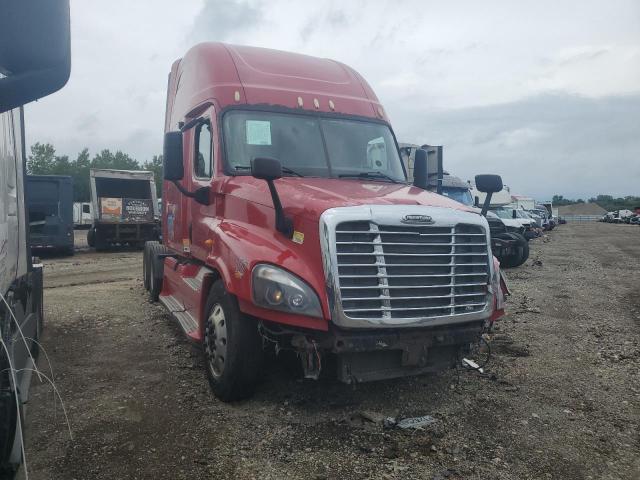  Salvage Freightliner Cascadia 1