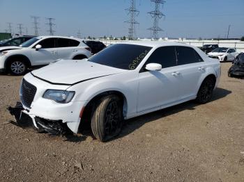  Salvage Chrysler 300