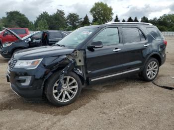  Salvage Ford Explorer