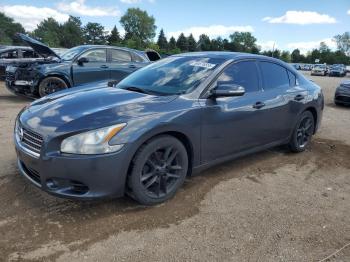  Salvage Nissan Maxima