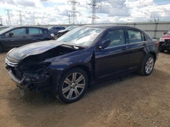  Salvage Chrysler 200