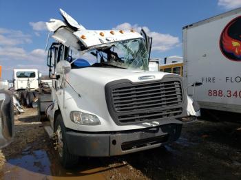  Salvage Freightliner M2 112 Med