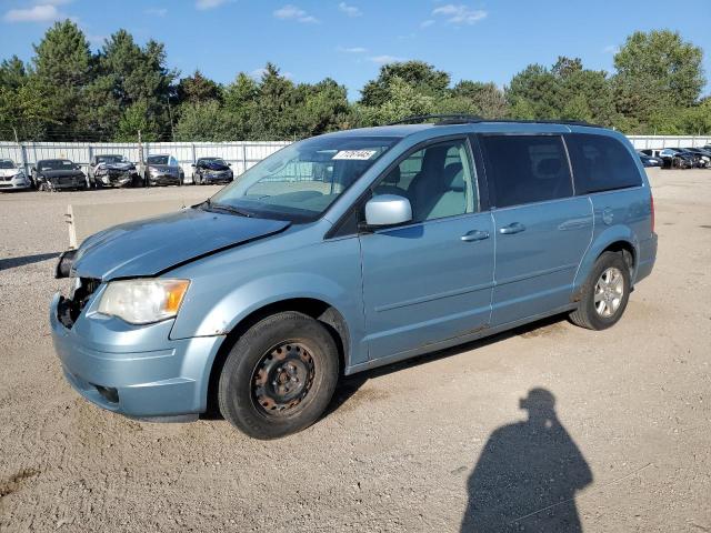  Salvage Chrysler Minivan