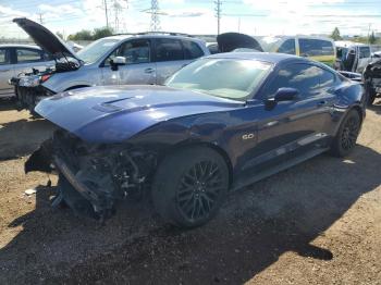  Salvage Ford Mustang