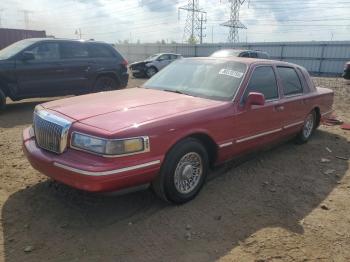  Salvage Lincoln Towncar