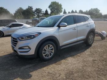  Salvage Hyundai TUCSON