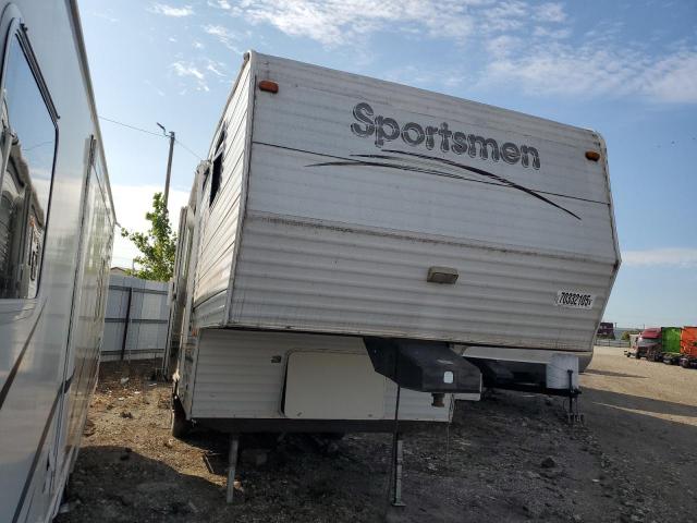  Salvage Kz Sportsmen Trailer