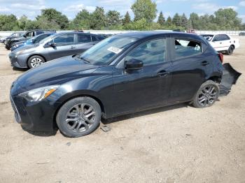  Salvage Toyota Yaris
