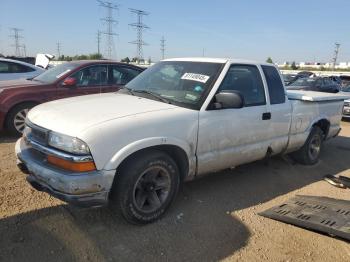  Salvage Chevrolet S-10