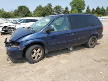  Salvage Dodge Caravan