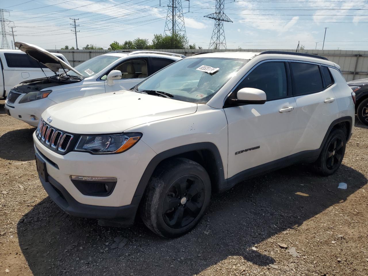 Jeep Compass Latitude Image 1