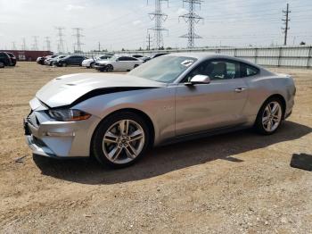  Salvage Ford Mustang