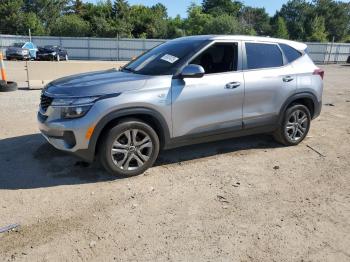  Salvage Kia Seltos