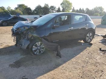  Salvage Nissan LEAF