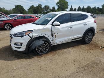  Salvage Hyundai TUCSON