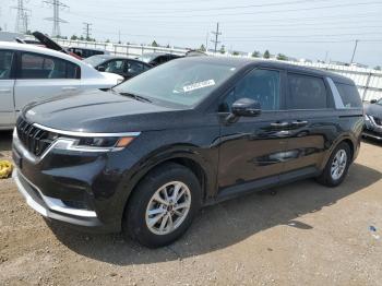  Salvage Kia Carnival