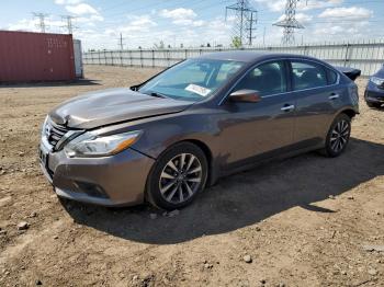  Salvage Nissan Altima