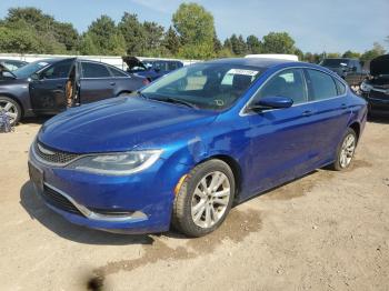  Salvage Chrysler 200