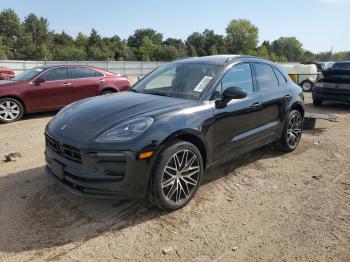  Salvage Porsche Macan Base