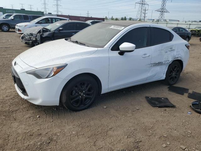  Salvage Toyota Yaris