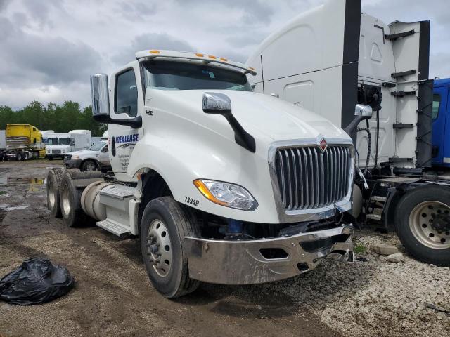  Salvage International Lt625