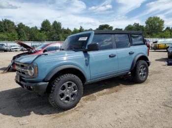  Salvage Ford Bronco
