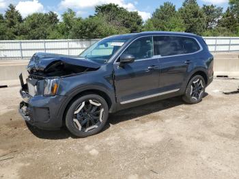  Salvage Kia Telluride