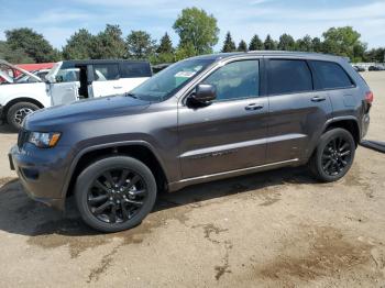  Salvage Jeep Grand Cherokee