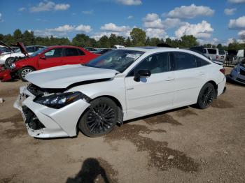  Salvage Toyota Avalon