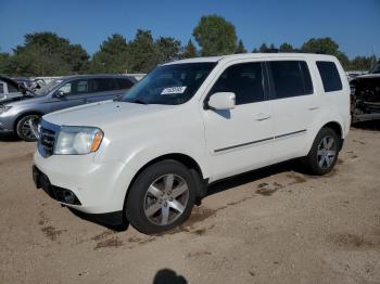 Salvage Honda Pilot